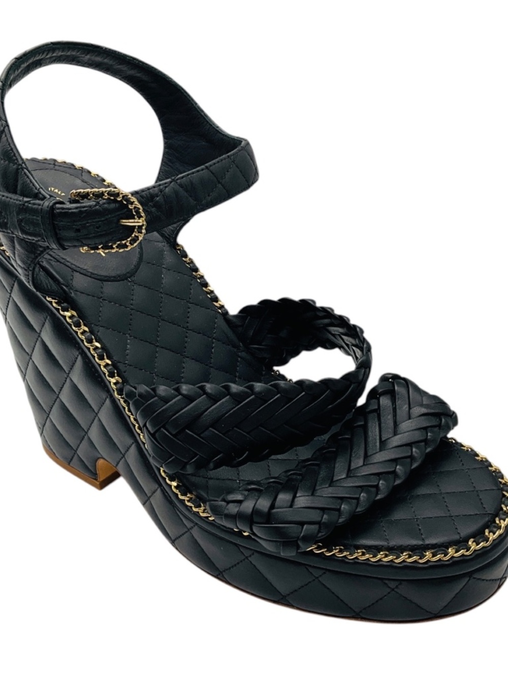 CHANEL BLACK QUILTED LEATHER PLATFORM SANDALS WITH BRAIDED STRAPS AND GOLD CHAIN